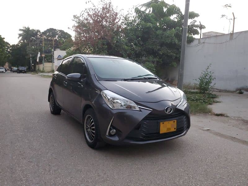 Toyota Vitz 2017 1