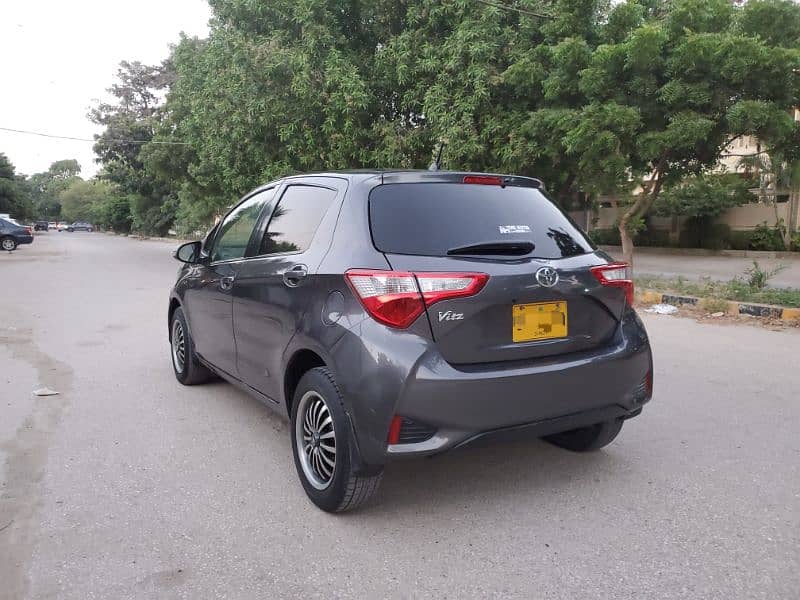 Toyota Vitz 2017 4