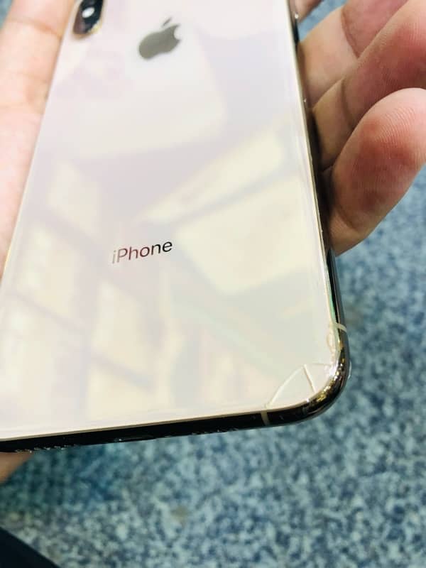 iphone xs max 1