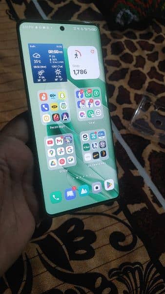 infinix zero 30 5G 10/10 condition 1