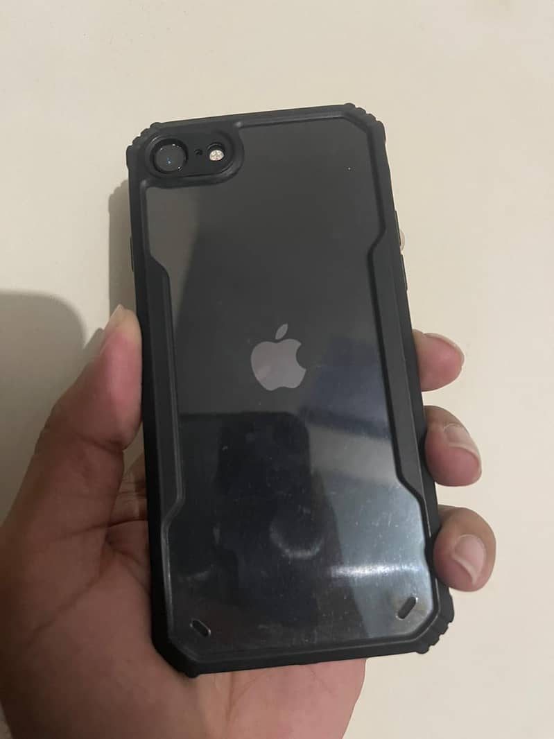 Iphone SE 2020 256gb PTA Approved 3