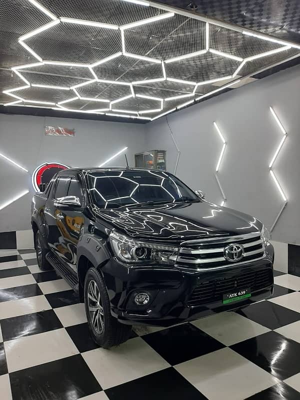 Toyota Hilux revo 2.8V 2021 0