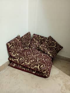 Floor cushions