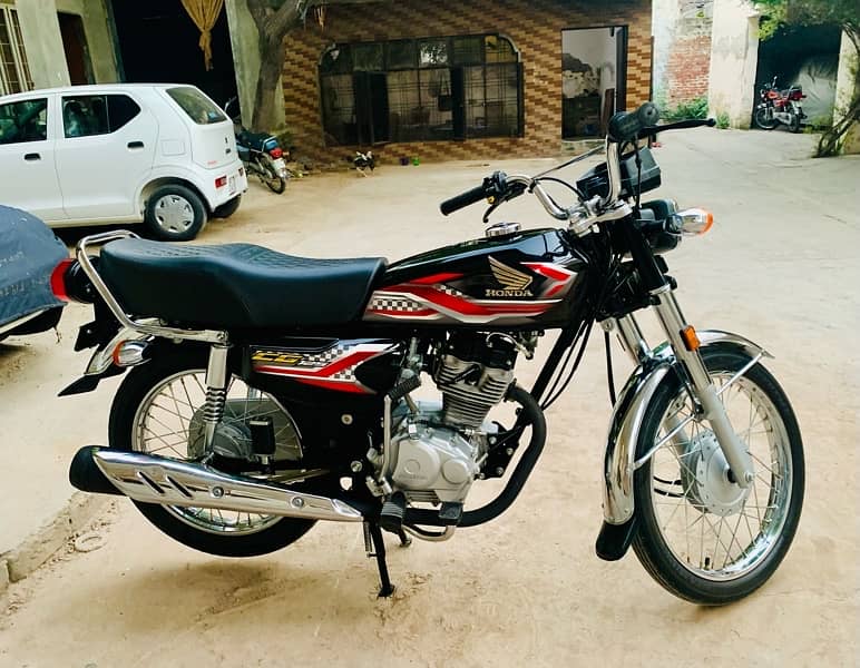 Honda CG 125 8