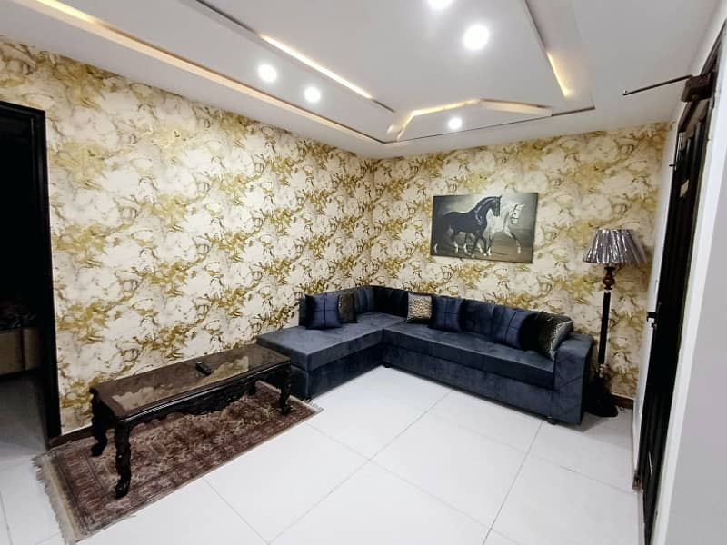 Luxury Studio/1 BHK/2 BHK available on daily basis 2