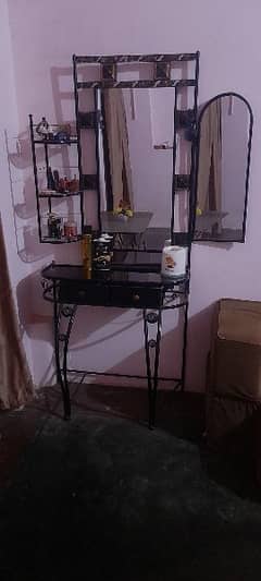 iron dressing table