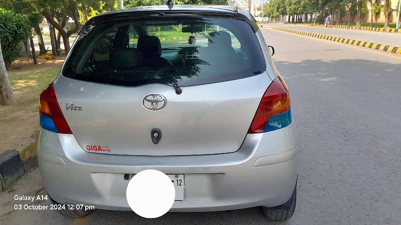 Toyota Vitz 2012 3