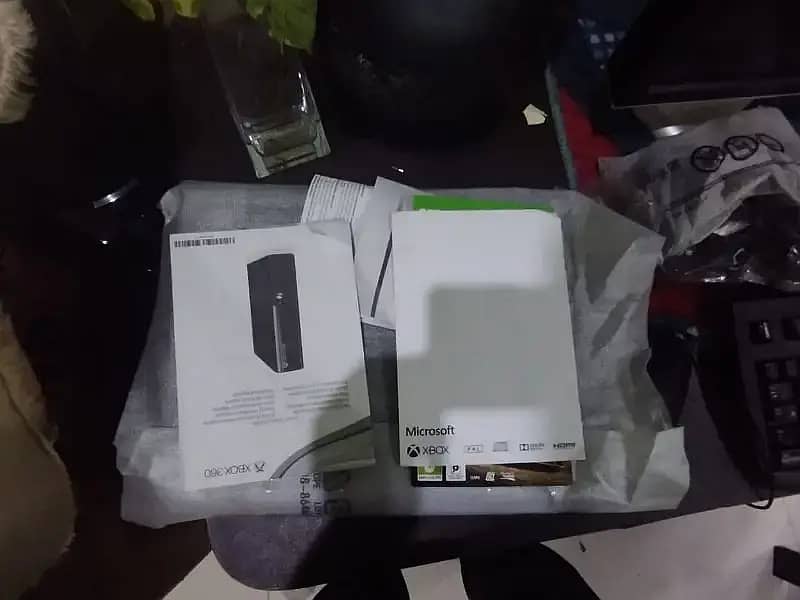 xbox 360 E Slim (Final Version) 9