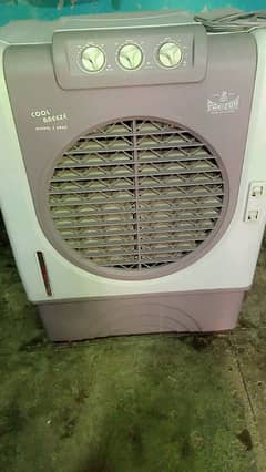 room cooler  10 by 10 condition for sale