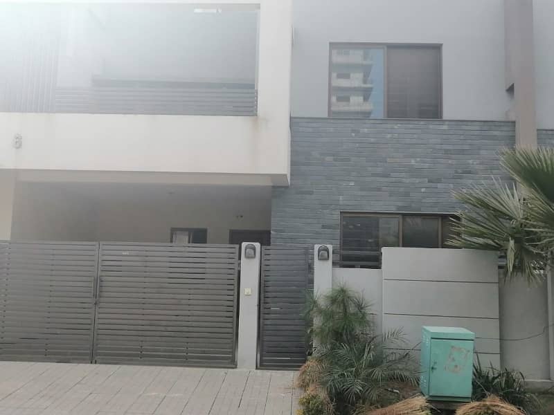 Avail Yourself A Great 1590 Square Feet House In Pine Villas 0