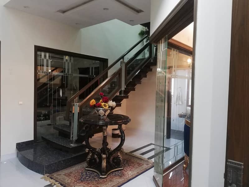 1 Kanal Like New Upper Portion Available For Rent In EE Block Bahria Town Lahore 5