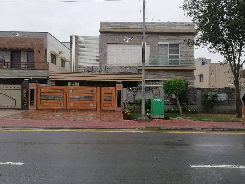 1 Kanal Like New Upper Portion Available For Rent In EE Block Bahria Town Lahore 17