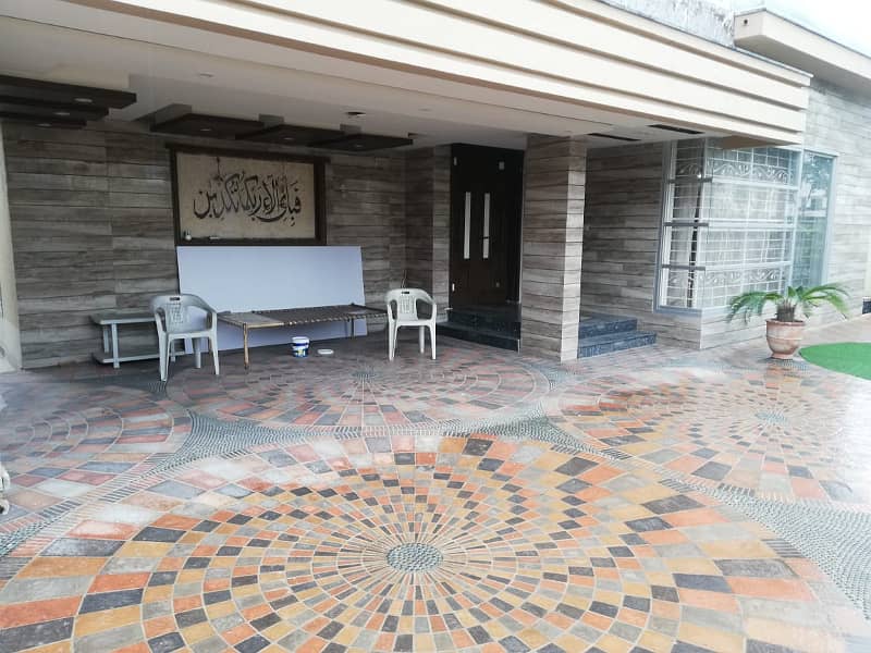 1 Kanal Like New Upper Portion Available For Rent In EE Block Bahria Town Lahore 24