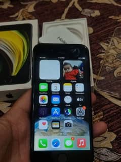 Iphone SE 2020 with box