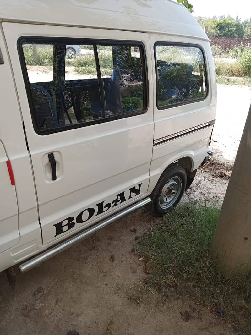 Suzuki Bolan 2022 ( Home used Carry Daba urgent 4 sale ) 6