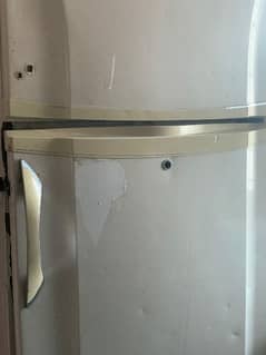 PEL REFRIGERATOR GOOD CONDITION NO REPAIR ANY PART