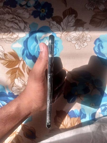 iphone 11 pro max 256gb All okay Non Pta 5