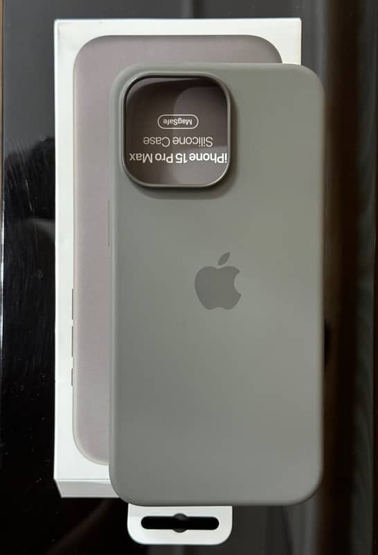 iphone 15 pro max silicon case. 0