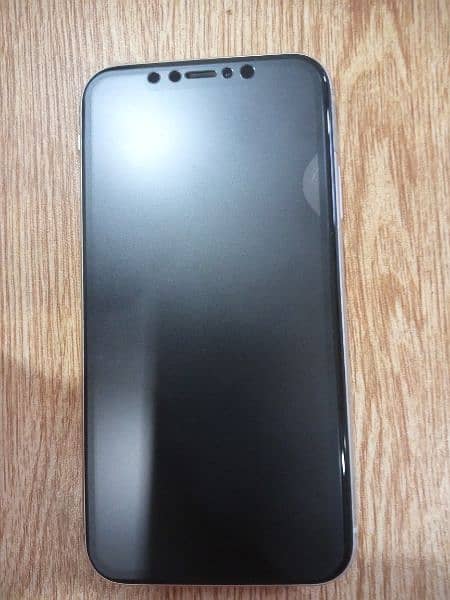 Iphone 11 128GB Non PTA 10/10 condition with box original charger 1