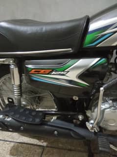 Honda 125 black color 2023 model