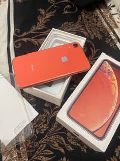 iphone XR 128gb pta aprove wd box