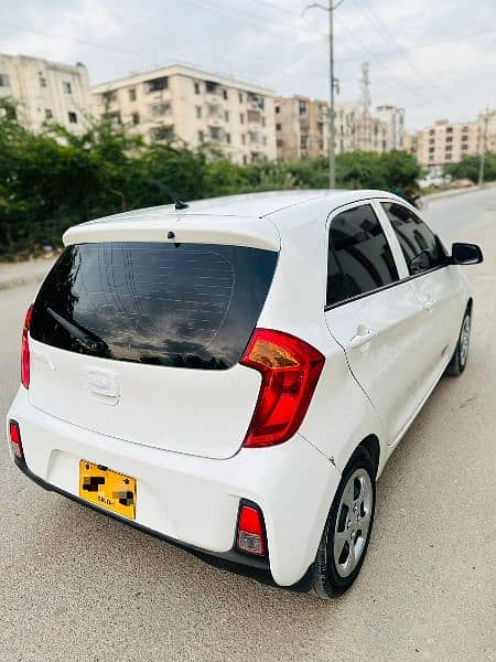 KIA Picanto 2021 12