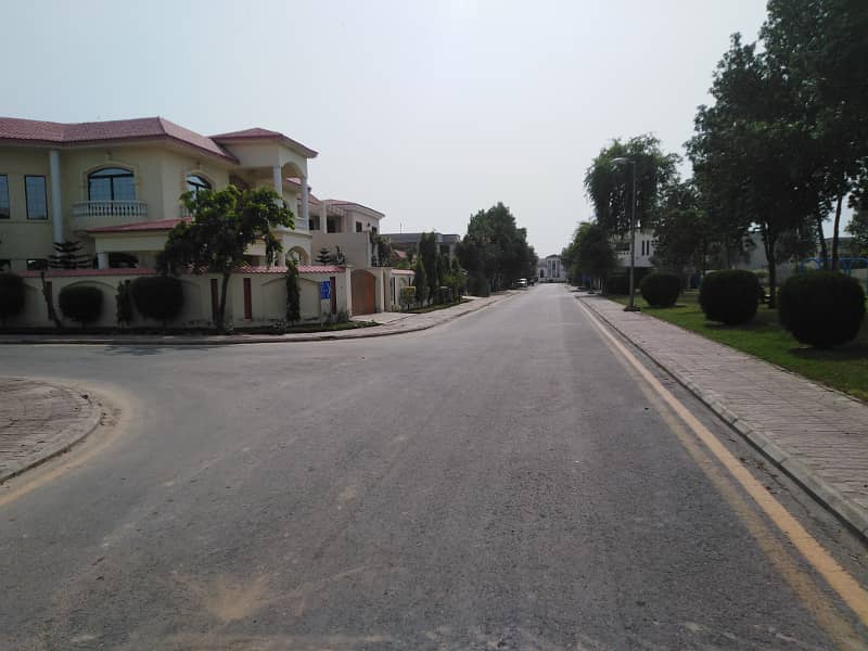 10 Marla Residential Plot For Sale In Johar Block Sector E Bahria Town Lahore 1