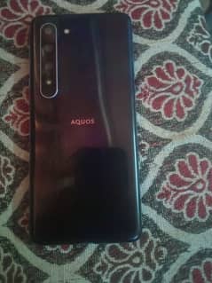 Aqous r5g . 12/256 . Non pta . Snapdragon processor . gaming phone .