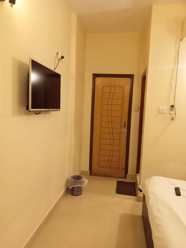 DHA phase 2 ext full 3 bedroom apartment full furnished 11