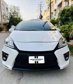 Toyota Prius S Touring Selection GS 1.8 2015