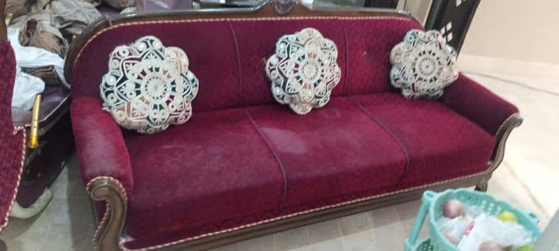 sheesham wood five seater sofa set with cushions 6