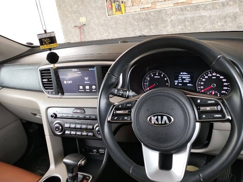 KIA Sportage 2021 9