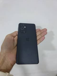 One plus 9 pro 12-256