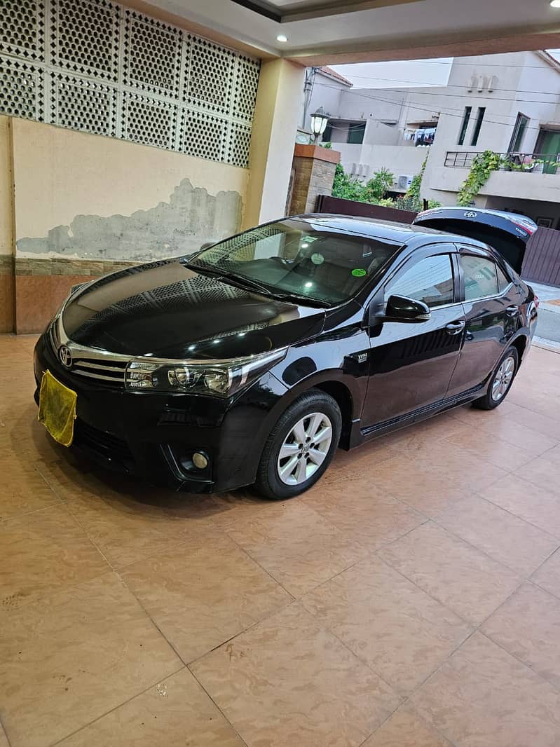 Toyota Corolla Altis 1.8  2015 2