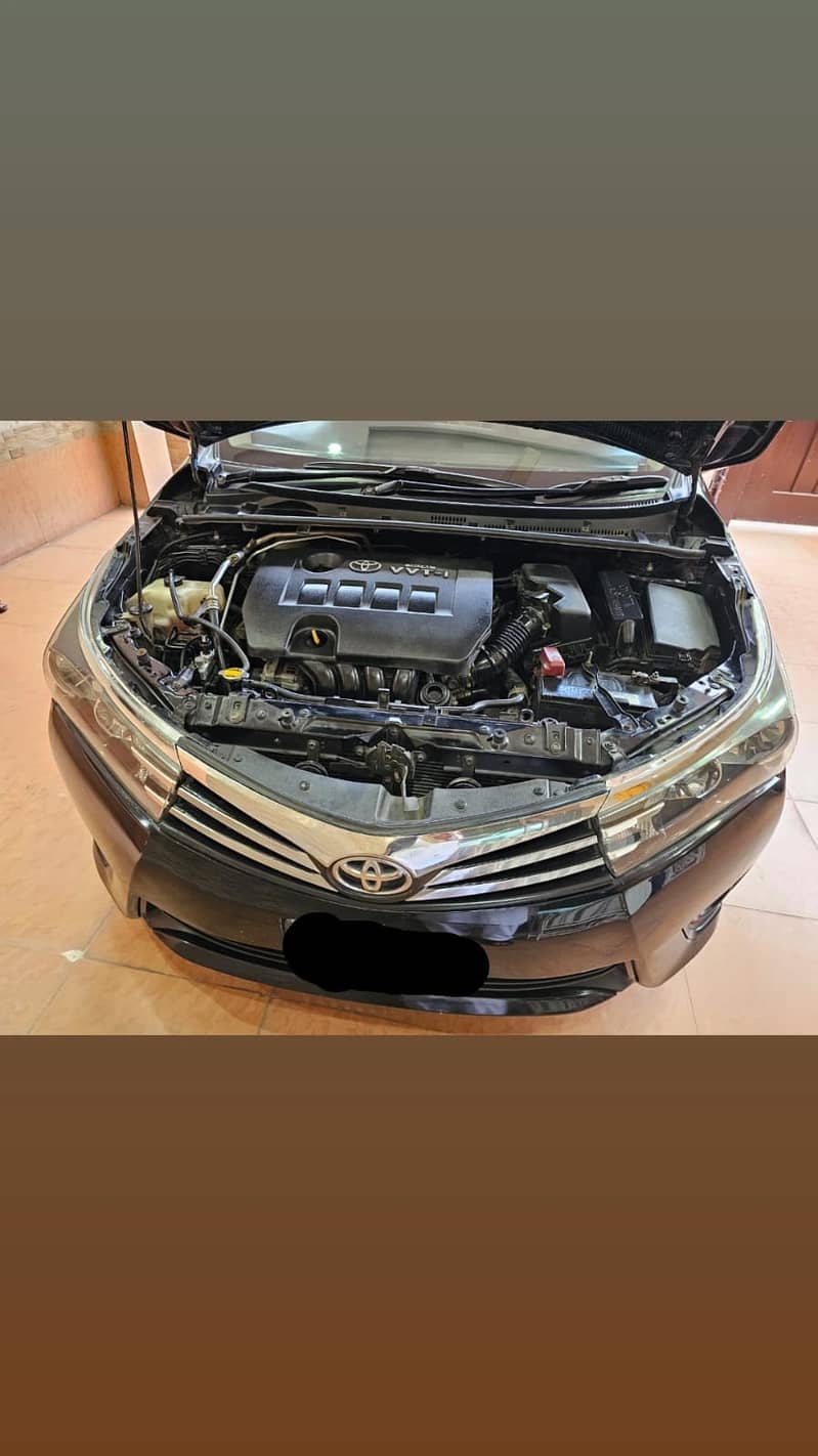 Toyota Corolla Altis 1.8  2015 6