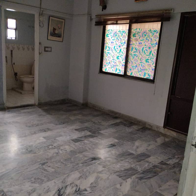 3 Bed DD Flat for Sale 1450 SqFt. Gulshan-e-Iqbal 3