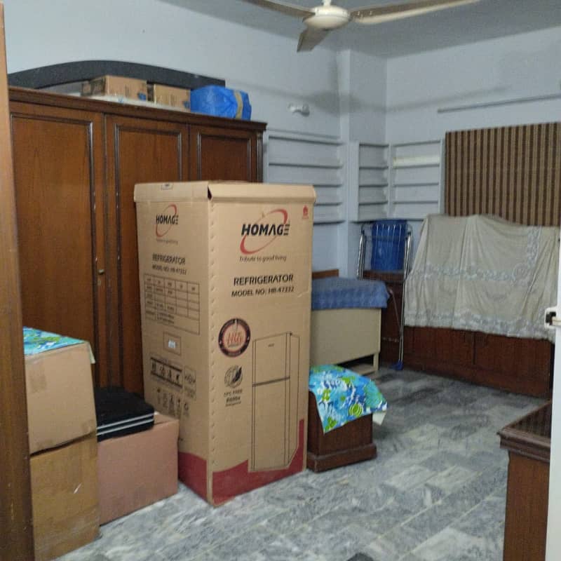 3 Bed DD Flat for Sale 1450 SqFt. Gulshan-e-Iqbal 13