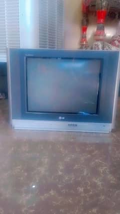 LG tv for sale 21 inches screen color full