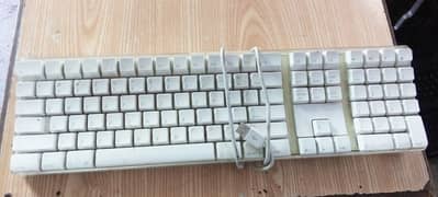 Apple keyboard