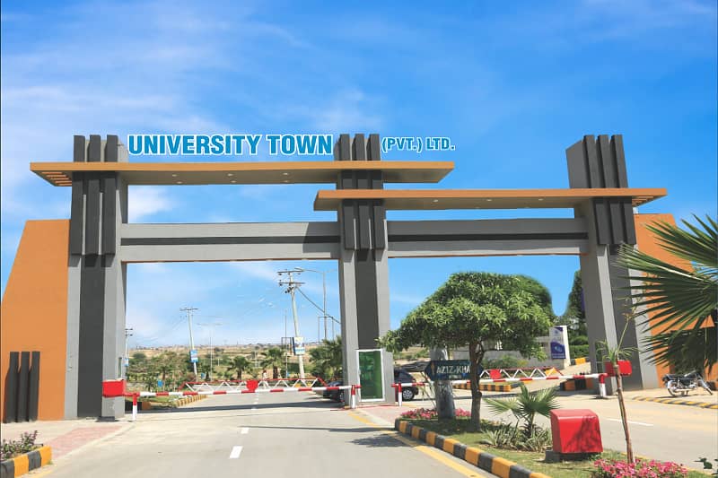 university town 10 marla 1