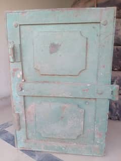 iron safe . / mob 03137010786