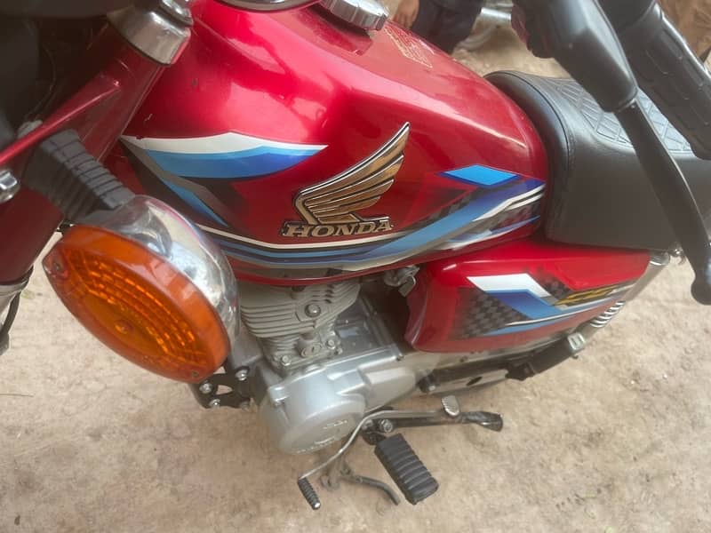 Honda 125 for sale original documents and condition be ok hay 1