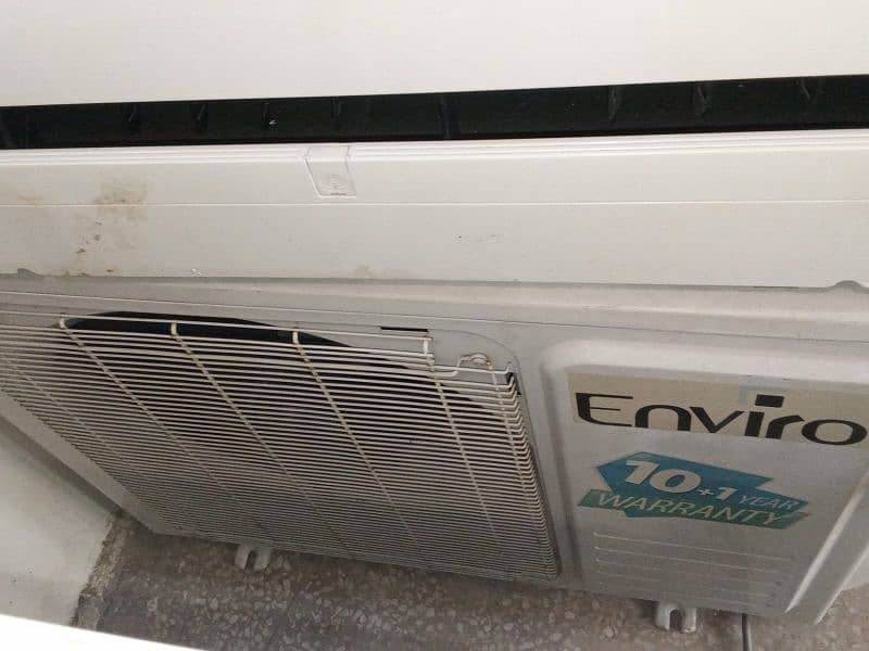 Enviro Ac split inverter heat and cooling good condition 1.5 ton 1