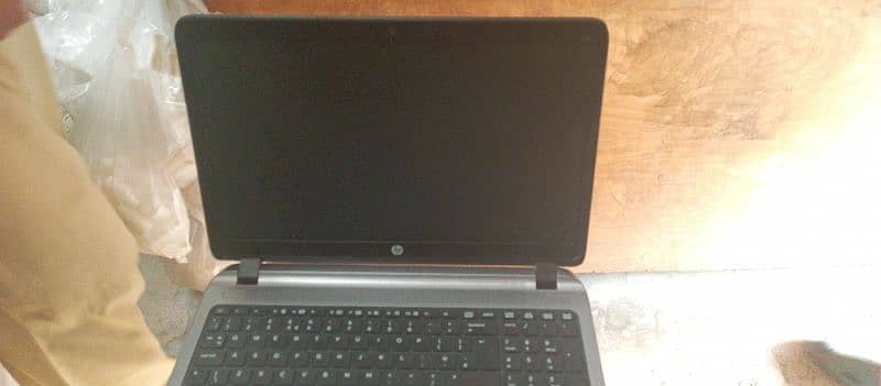 HP laptop 7gen AMD(with SSD and HDD both full with games) 5