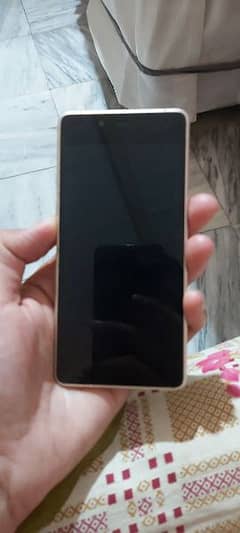 Q mobile z9 penal for sale