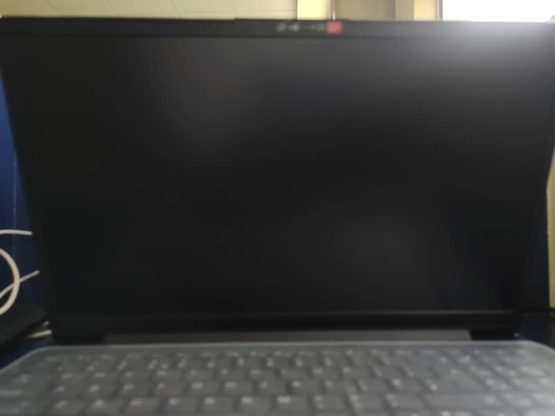 LENOVO V15 G4 Ci5-13420H 16GB 512GB 10