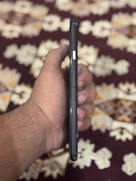 google pixel 4xl minor dot 2