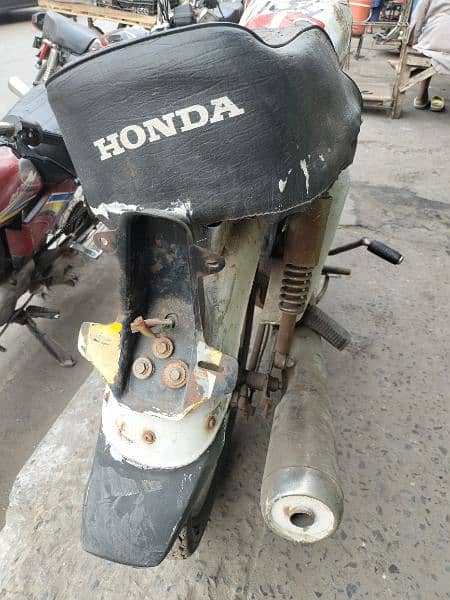 Honda 125 2006 model 4