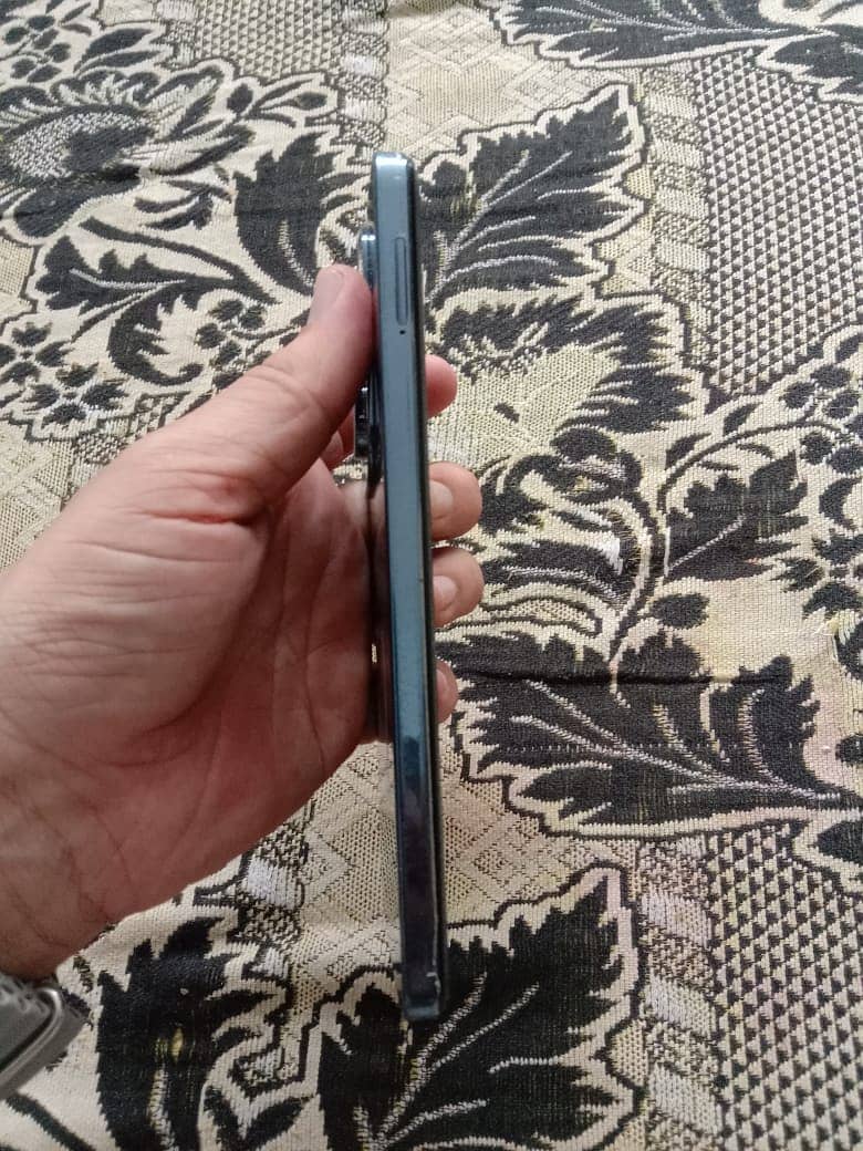 Infinix Hot 40 pro 8/256 for sale 3