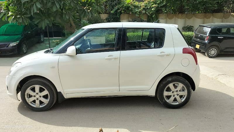 Suzuki Swift 2015 dlx btr vitz Mira alto 5